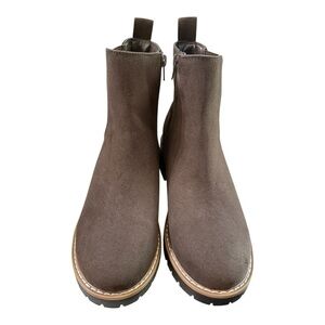 Kensie Brown Chelsea Ankle Boots – Size 8
